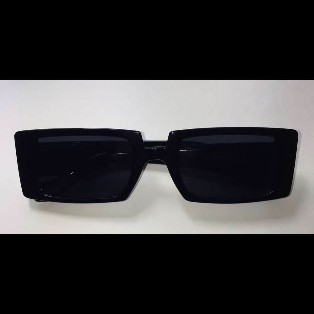 Keisha sunglasses.